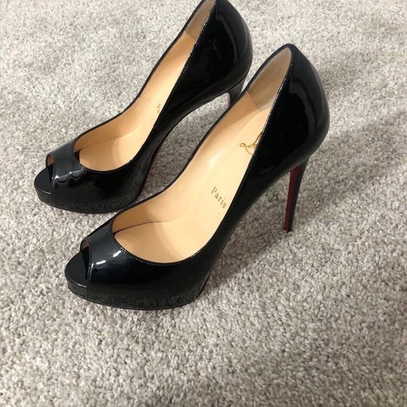 Christian Louboutin Heels Size 36.5 - Picture 3 of 7